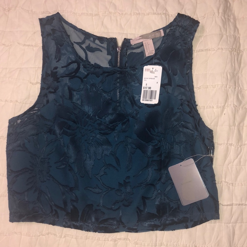 Holiday crop top